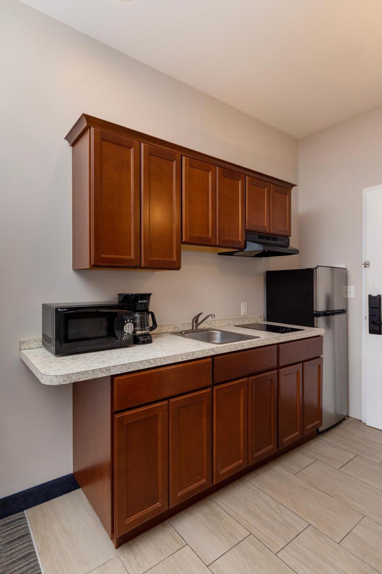 Brinton Suites West Chester Exteriör bild